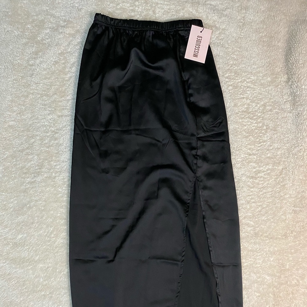 MissGuided Black Satin Midi Split Skirt